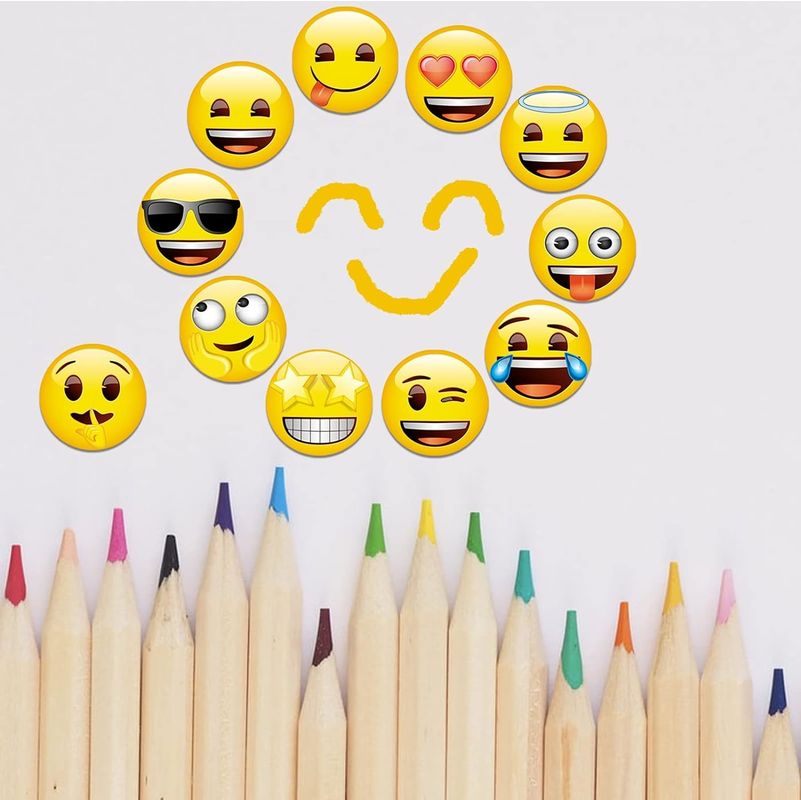 54Pcs Emoji lindos ímãs decorativos para frigorífico ímãs de quadro branco